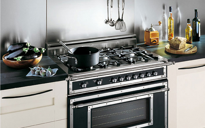 Бытовая техника Bertazzoni уже в салонах Credit Ceramica